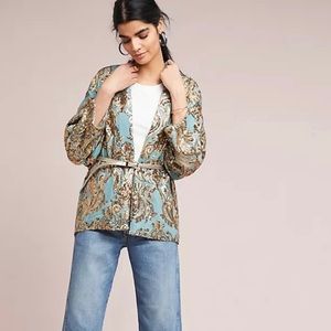 Glittering Gold
Sequined Kimono